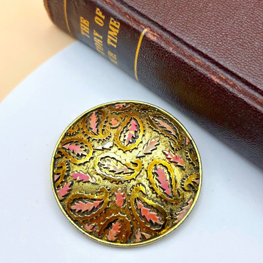 1960s Signed Karu Brooch – Pink Enamel Gold-Tone Round Leaf Design, Vintage Book